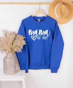 custom mama est 2021 sweatshirt for mom personalized crewneck pregnancy announcement birthday gift for mothers day crkar