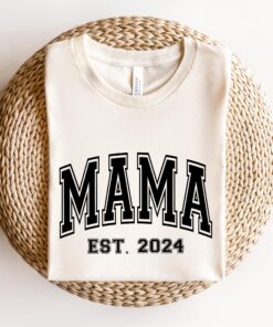 custom mama est 2024 shirt for new moms funny mom life t shirt ideal for mothers day pregnancy announcement gifts fmis8