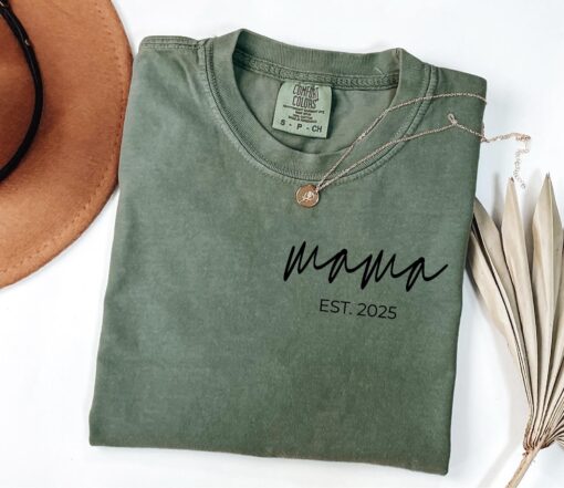 custom mama est shirt for mothers day personalized mom gift pregnancy announcement new mom birthday shirt u72um