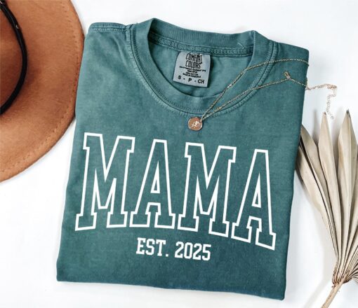 custom mama est year shirt personalized mom gift cute mothers day shirt pregnancy announcement mom to be t shirt 5movu