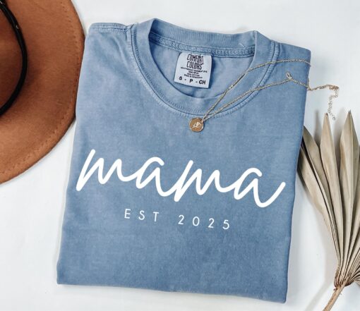 custom mama est year shirt unique mom gift for mothers day pregnancy announcement or mom birthday gift e5m6t