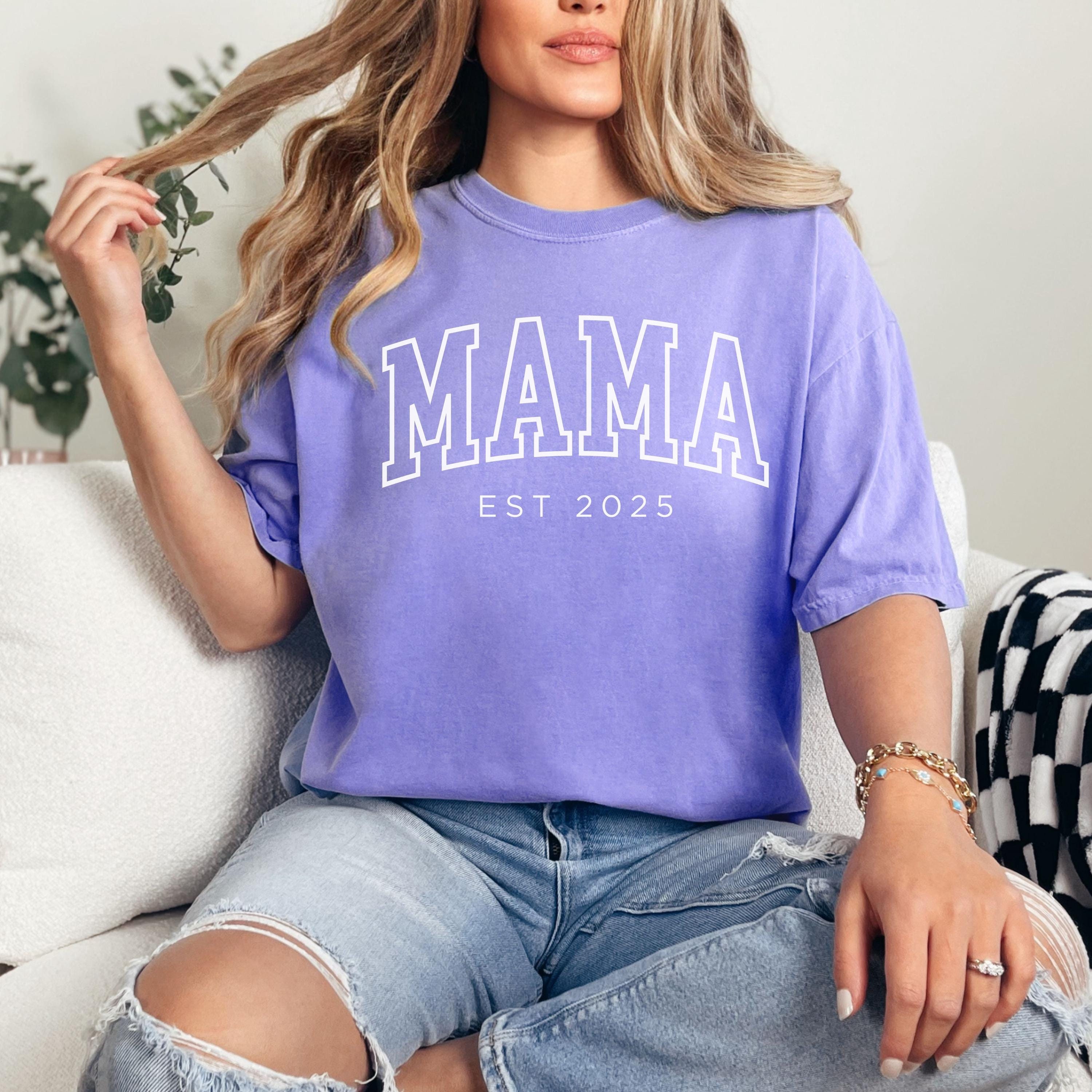 custom mama shirt est 2025 for new moms funny pregnancy announcement mothers day gift cool mom t shirt uhiy3 scaled