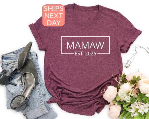 custom mamaw shirt est 2025 baby announcement tee new grandma gift mothers day shirt personalized mom life apparel kobh9
