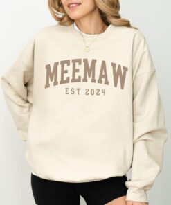 custom meemaw sweatshirt est 2024 new grandma gift personalized meemaw sweater unique meemaw christmas gift zxhxz