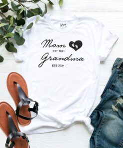 custom mom and grandma shirt personalized for mothers day unique mom mimi gigi aunt tee gift for her gdkjs