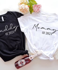 custom mommy and daddy est shirt personalized mom and dad matching t shirts best gifts for parents husband and wife shirts sze5j