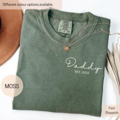 custom new dad shirt comfort colors personalized daddy shirt trendy gift for him fathers day birthday present nkmp9