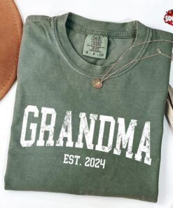 custom retro grandma shirt est cute nana shirt for mothers day best mom ever gift personalized mom life tee 9usui