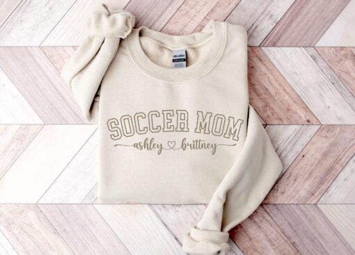 custom soccer mom sweatshirt personalized crewneck for game day unique soccer mama apparel best gift for soccer moms dzi6w