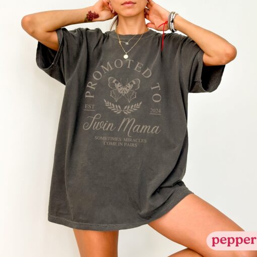 custom twin mama shirt miracles come in pairs tee mom of twins t shirt twin announcement gift for new moms mk1y8 scaled