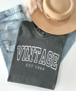 custom vintage 60th birthday shirt est 1964 unisex tee for grandma and grandpa unique birthday gift idea fkhpo