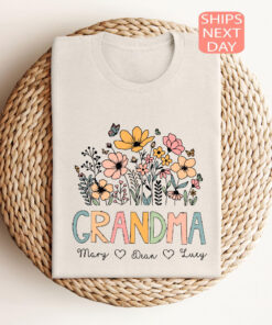 custom wildflower grandma shirt for mothers day flowered grandma sweatshirt unique gift for grandma g2jyw