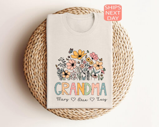 custom wildflower grandma shirt for mothers day flowered grandma sweatshirt unique gift for grandma g2jyw