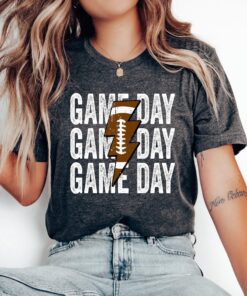 customized football mom shirt for game day team support unique football season jersey t shirt oj9de