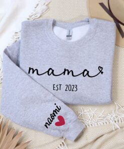 customized mama sweatshirt for mothers day personalized new mom gift pregnancy reveal baby shower present crewneck top 7ne7g