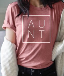 cute aunt shirt for new auntie announcement cool aunt t shirt unique aunt gift perfect for aunt reveal moments oicds