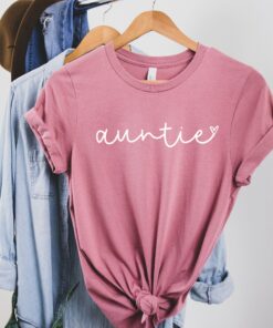 cute aunt shirt for new auntie pregnancy announcement birthday gift aunt tee unique aunt shirts for celebrating aunts yk6rq