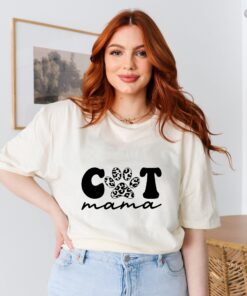 cute cat mama shirt with paw print for cat lovers personalized cat mom t shirt unique gift for cat owners elnkz