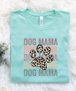 cute dog mama t shirt for dog moms funny dog lover shirt perfect for mothers day personalized dog paw print design rjvuz