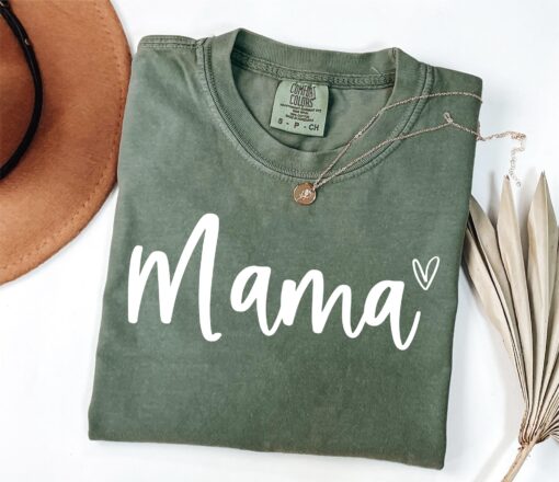 cute mama heart shirt for new moms happy mothers day gift vintage mom life t shirt best mom ever shirt