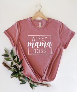 cute mama shirt for mothers day new mom gift funny mom life t shirt best mom ever shirt working mom apparel rs3bu