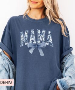 cute mama shirt with blue bow for mothers day birthday gift new mom baby shower gift vintage mom life t shirt pe20q