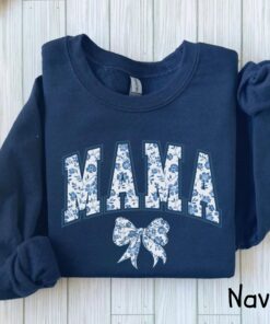 cute mama sweatshirt with bow design for mothers day personalized mom shirt girly aesthetic chinoiserie gift for mom bzs4b