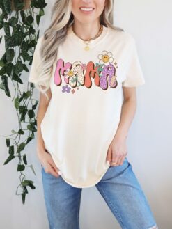 cute mom life shirt retro mama design for mothers day best mom ever t shirt comfort colors for moms r02pf scaled