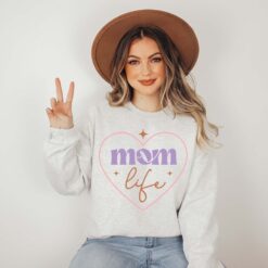 cute mom life sweatshirt funny mama shirt for mothers day gift best mom ever t shirt cool mom apparel pbxjq