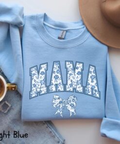 cute mom shirt with bow design blue ribbon sweatshirt for mothers day girly aesthetic personalized gift for mom ialdg