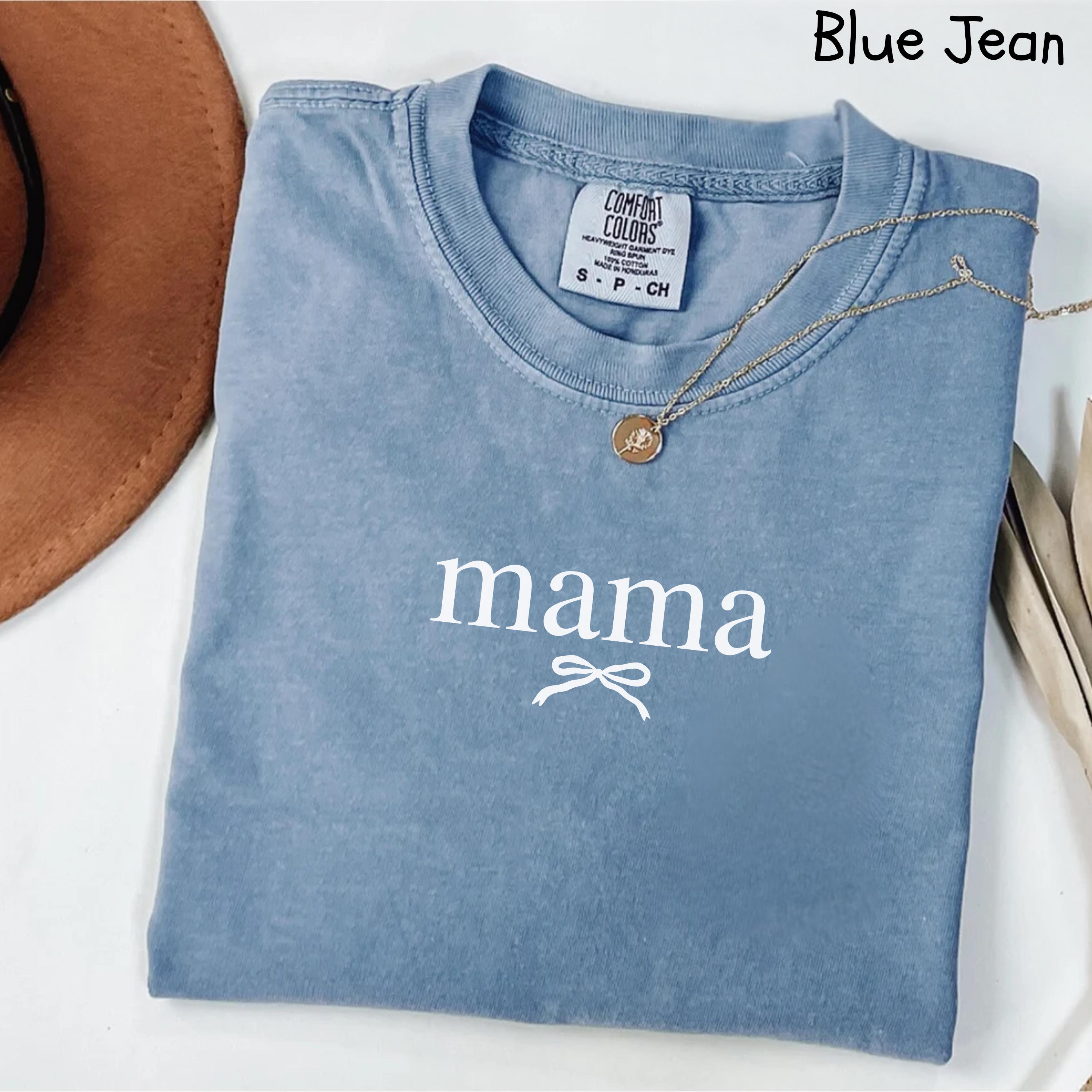 cute mom shirt with bow for mothers day best mom ever gift girly aesthetic t shirt funny mom life apparel 0bll0