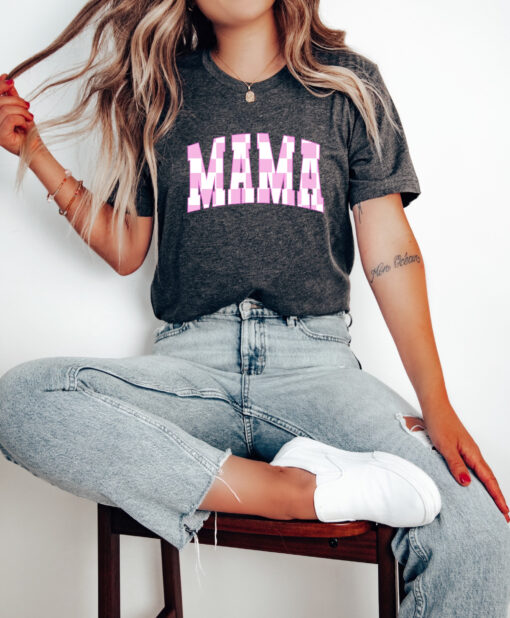 cute pink checkered mama t shirt trendy mother tee for mothers day gifts funny mom shirt perfect for mom life 7m37m