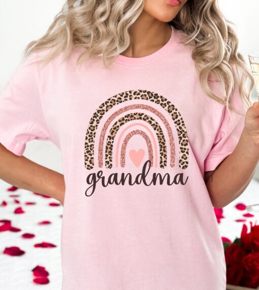 cute rainbow grandma shirt leopard nana gigi grammy shirt for mothers day personalized mom life t shirt