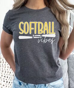 cute softball mom shirt for softball fans softball life t shirt ideal gift for mom squad and softball lovers 77qca