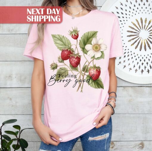cute strawberry mom shirt for summer boho floral style garden plant lover unique gifts for strawberry enthusiasts t4oiv