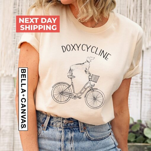 dachshund on bicycle shirt for pharmacists funny veterinary mom life t shirt unique pharmacy humor gift mjleq