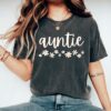 daisy auntie shirt for new aunts pregnancy reveal favorite aunt shirt cute aunt gift sister aunt t shirt qnpvr