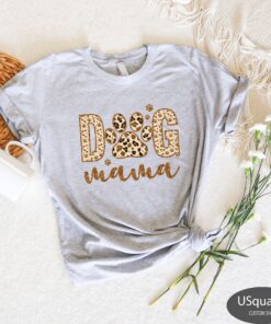 dog mama sweatshirt for women cute dog mom gift and dog lover apparel for dog parents and pet enthusiasts iiiyl