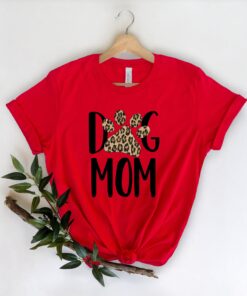 dog mom shirt for mothers day best mom ever funny long sleeve tee unique gift for mom to be and dog lovers dwfrf