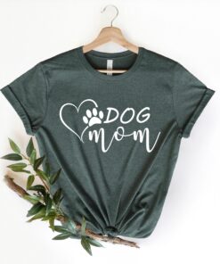 dog mom shirt for mothers day cute mom tee gift for new moms womens dog lover t shirt best dog mom ever shirt pnnpd