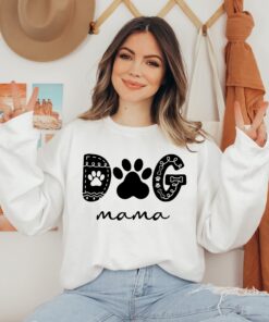 dog mom sweatshirt funny dog mama shirt best dog lover t shirt for mothers day gifts and dog mom life c3fth