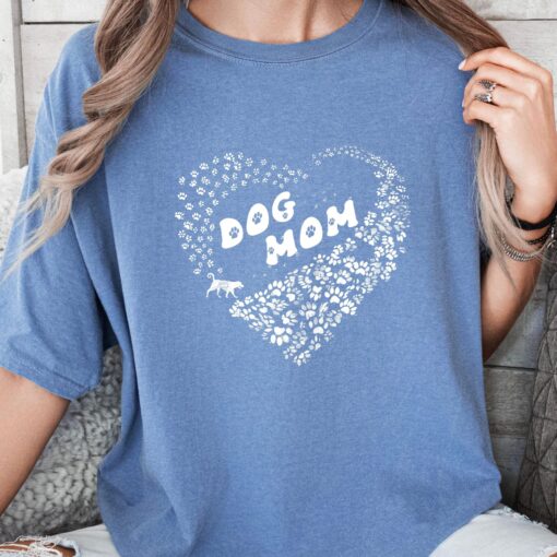 dog mom t shirt with dog paw heart for mothers day unique gift for dog owners and dog lovers raqlk scaled