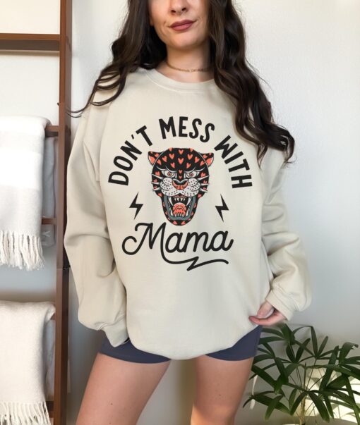 dont mess with mama hoodie for women vintage badass mom life sweatshirt trendy retro tattoos sahm shirt rymoq