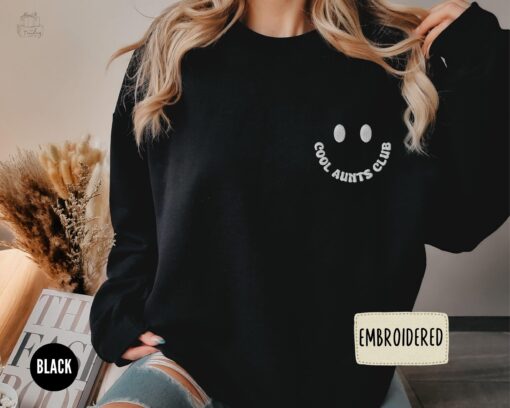 embroidered aunt sweatshirt cool aunt club hoodie retro mothers day gift sister pregnancy announcement shirt socmw