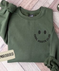 embroidered aunt sweatshirt cool aunt club hoodie retro mothers day gift sister pregnancy announcement shirt v0rgp