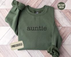 embroidered aunt sweatshirt new aunt hoodie minimalist aunt shirt mothers day gift for cool aunt pregnancy announcement djsh0