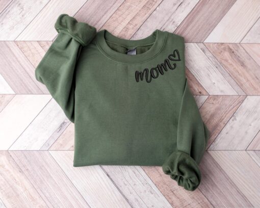 embroidered heart mama shirt for mothers day personalized gift cute mama sweatshirt birthday present un94s scaled