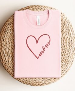 embroidery heart mama shirt for mothers day cute mama sweatshirt personalized mom gift for birthday or special occasion d442r