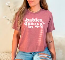expecting twins shirt for twin moms cute twin pregnancy t shirt mothers day gift for expecting mothers hskaq