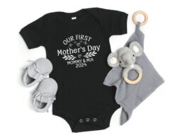 first mothers day t shirt 2024 for mom and baby matching outfits cute mommy and me shirts for mothers day iybz8